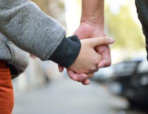 Renforcement de la lutte contre les abus sexuels commis au sein des familles d'accueil