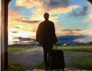 Des collégiens touchent du doigt l’épreuve de l’exil