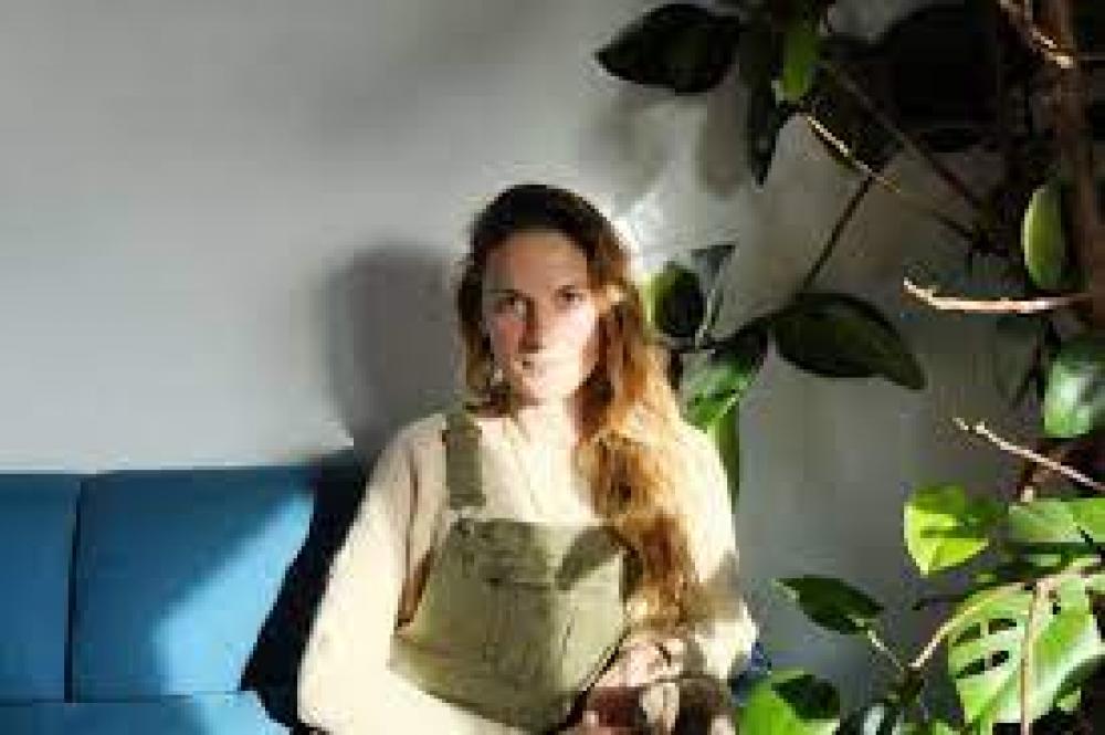 Magali Panova, itinéraire d'une enfant placée Magali Panova, itinéraire d'une enfant placée